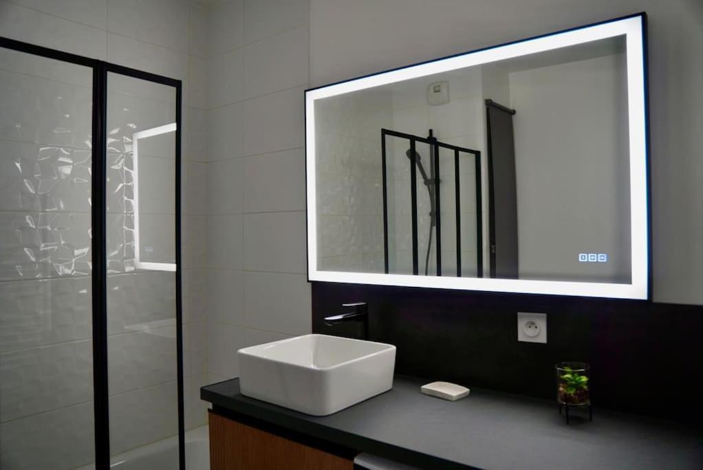 "Haven" Appartement Saint-Priest  Buitenkant foto
