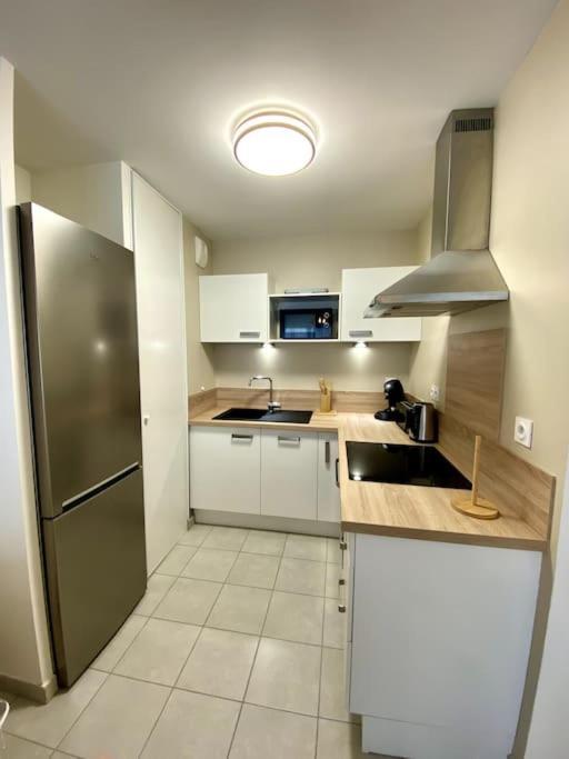"Haven" Appartement Saint-Priest  Buitenkant foto